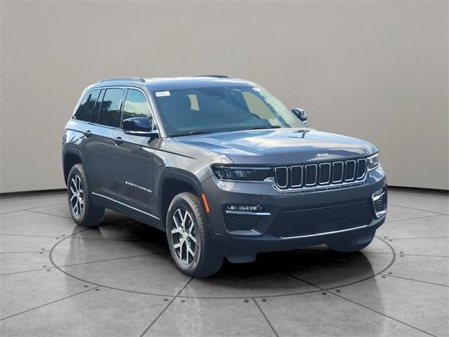 new 2024 Jeep Grand Cherokee car, priced at $41,795