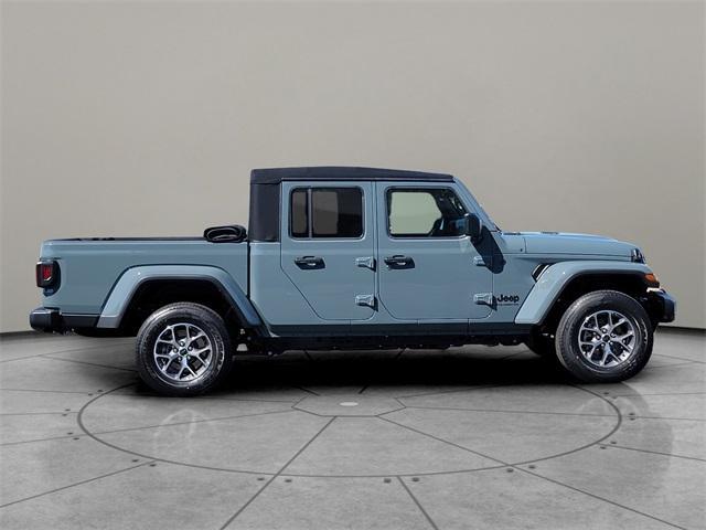 new 2024 Jeep Gladiator car, priced at $43,200