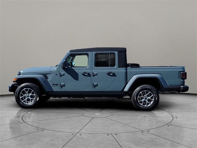 new 2024 Jeep Gladiator car, priced at $43,200