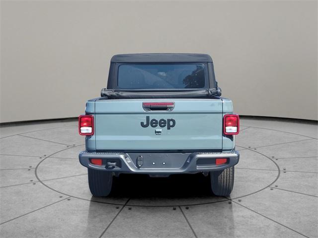 new 2024 Jeep Gladiator car, priced at $43,200