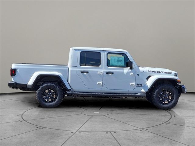 new 2025 Jeep Gladiator car, priced at $44,325