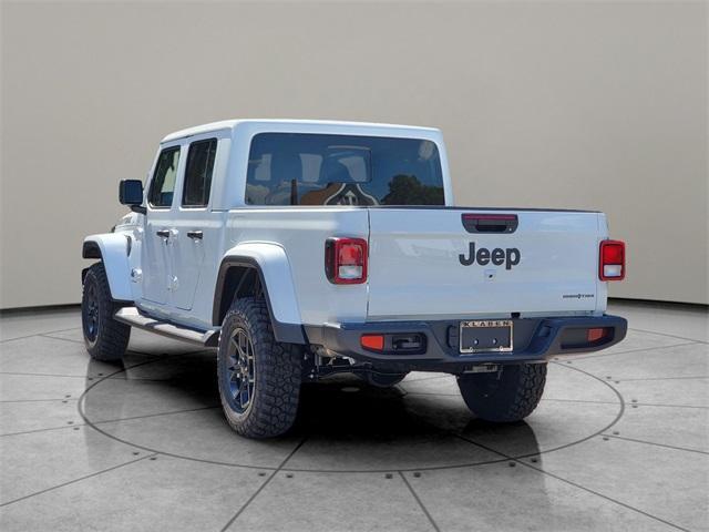 new 2025 Jeep Gladiator car, priced at $44,325