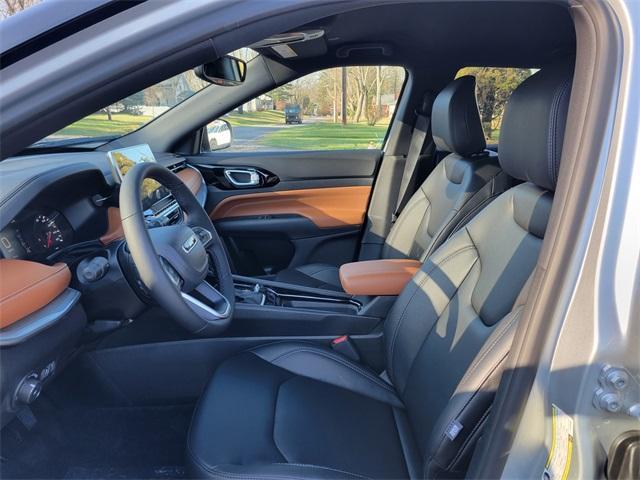 new 2025 Jeep Compass car, priced at $31,935