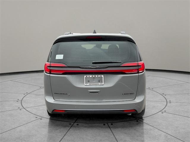 new 2025 Chrysler Pacifica car, priced at $49,040