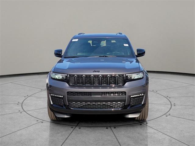 new 2024 Jeep Grand Cherokee L car, priced at $45,295