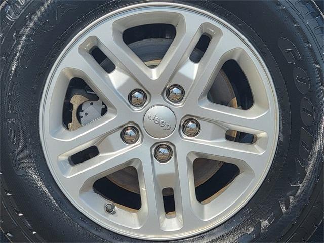 used 2022 Jeep Grand Cherokee car, priced at $26,888