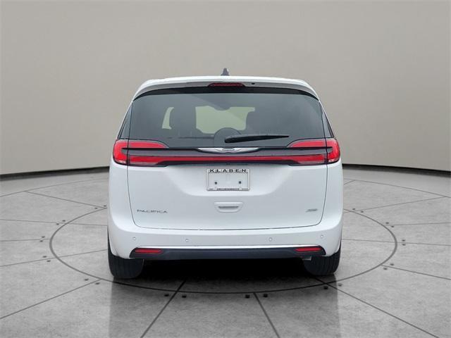 new 2025 Chrysler Pacifica car, priced at $46,815