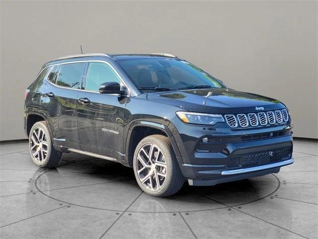 new 2024 Jeep Compass car, priced at $33,610