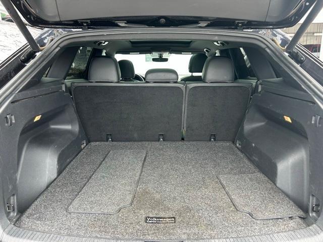 used 2021 Volkswagen Atlas Cross Sport car, priced at $26,088