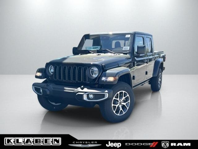 new 2024 Jeep Gladiator car, priced at $50,795