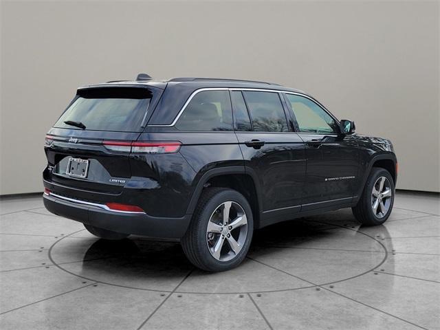 new 2025 Jeep Grand Cherokee car, priced at $48,935