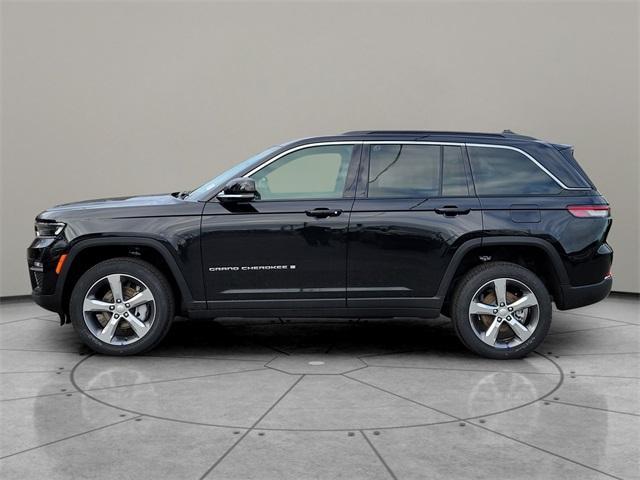 new 2025 Jeep Grand Cherokee car, priced at $48,935