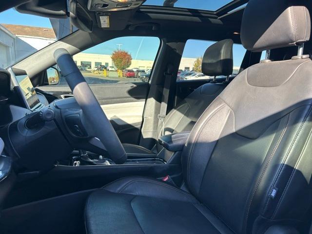 used 2023 Jeep Compass car, priced at $25,888