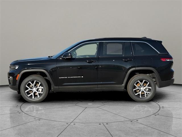 new 2025 Jeep Grand Cherokee car, priced at $46,505