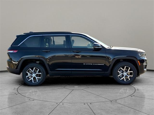 new 2025 Jeep Grand Cherokee car, priced at $46,505