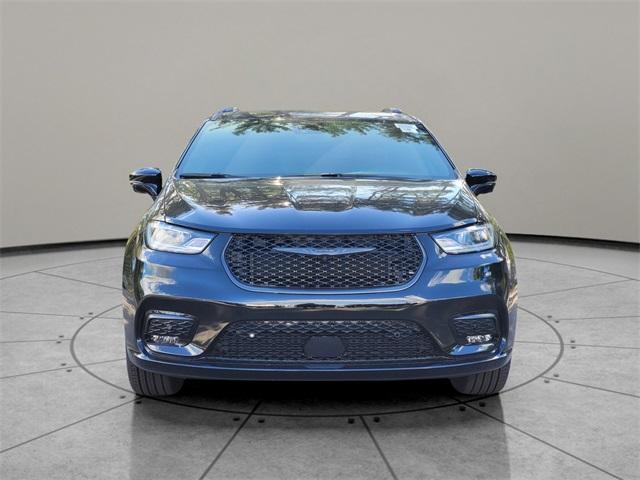 new 2026 Chrysler Pacifica car, priced at $45,665
