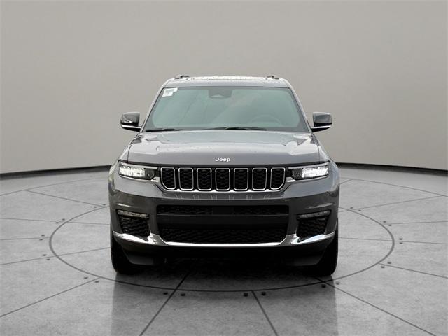 new 2025 Jeep Grand Cherokee L car, priced at $48,262