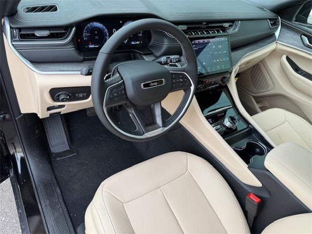 new 2025 Jeep Grand Cherokee car, priced at $49,635