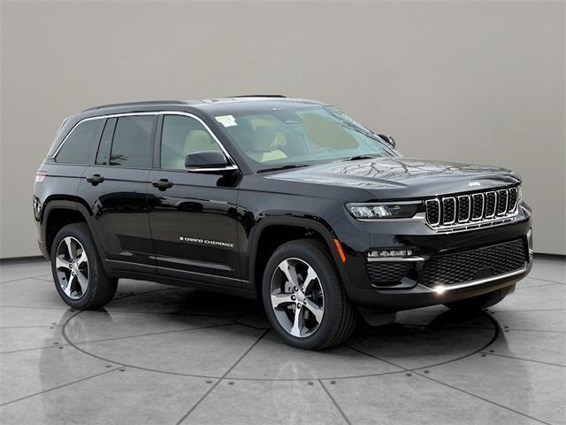 new 2025 Jeep Grand Cherokee car, priced at $49,635