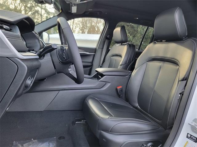 new 2025 Jeep Grand Cherokee car, priced at $50,390