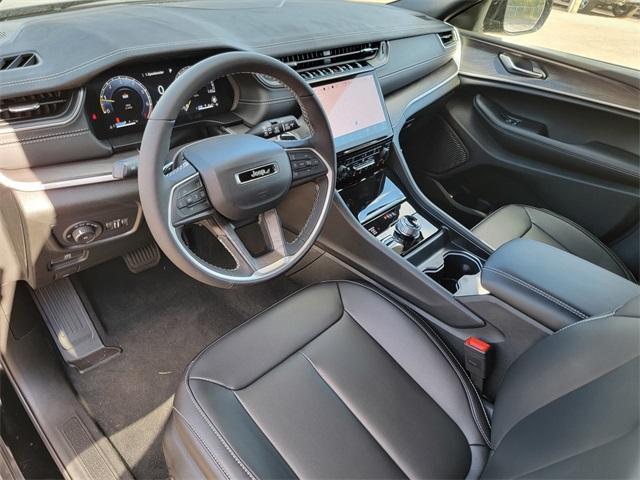 new 2025 Jeep Grand Cherokee car, priced at $49,503