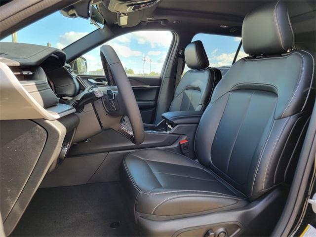 new 2025 Jeep Grand Cherokee car, priced at $49,503