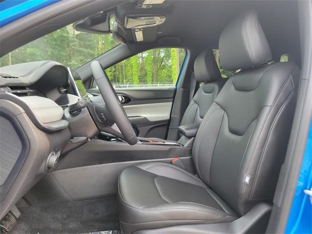 new 2025 Jeep Compass car, priced at $30,605