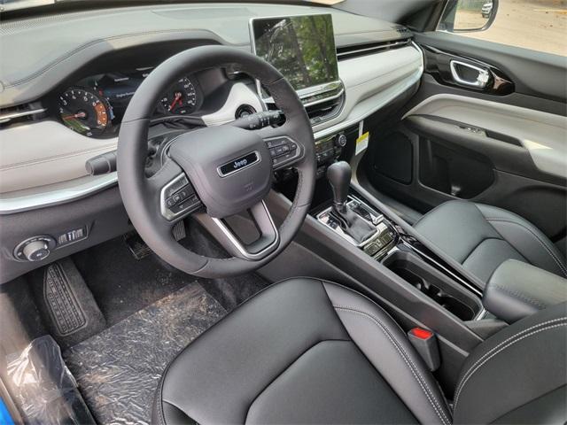 new 2025 Jeep Compass car, priced at $30,605
