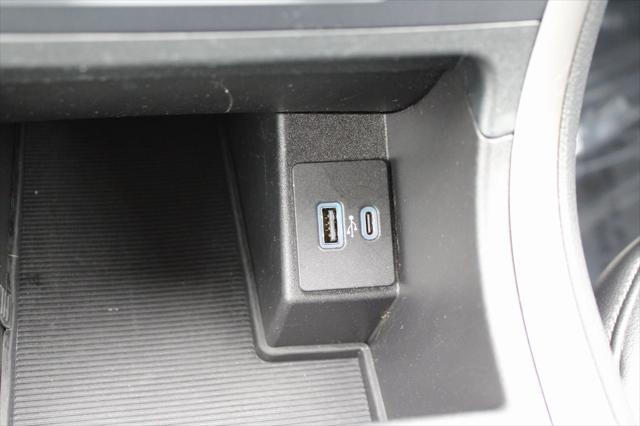 used 2022 Ford Edge car, priced at $20,585