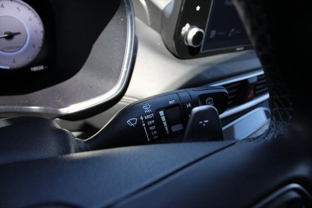 used 2022 Hyundai Santa Fe car, priced at $26,121