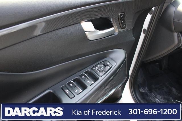 used 2023 Hyundai Santa Fe car, priced at $24,790