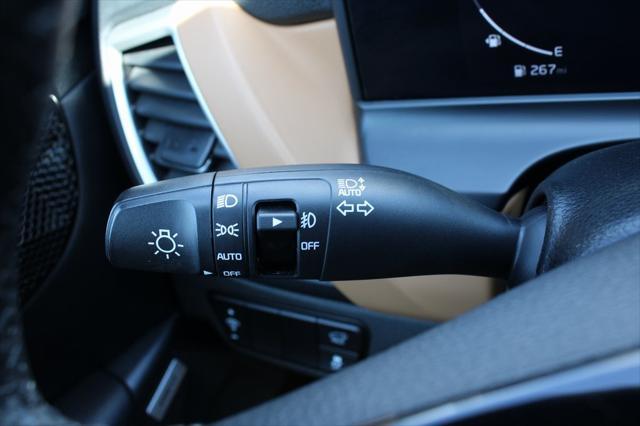 used 2024 Kia Seltos car, priced at $23,433