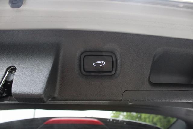 used 2023 Hyundai Santa Fe car, priced at $27,484