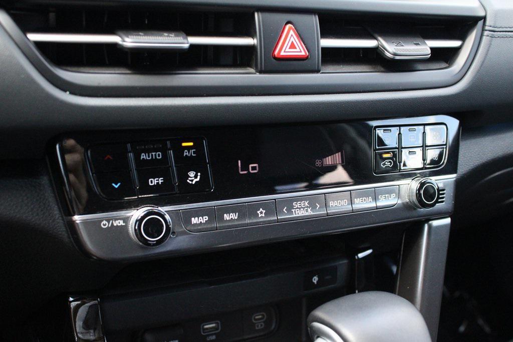 used 2024 Kia Seltos car, priced at $25,771