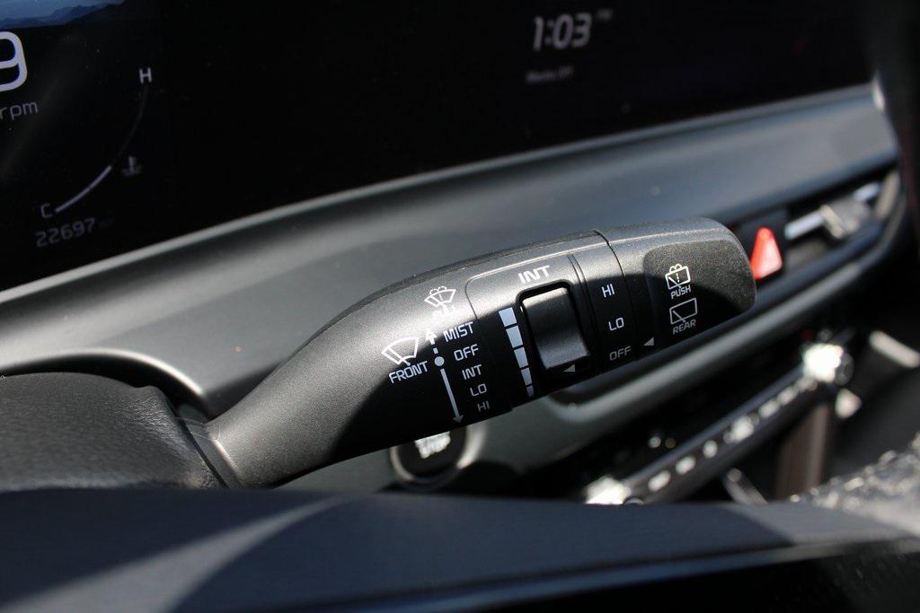 used 2024 Kia Seltos car, priced at $25,771