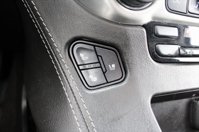 used 2018 GMC Yukon car, priced at $26,994