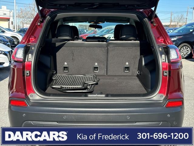 used 2019 Jeep Cherokee car, priced at $19,322