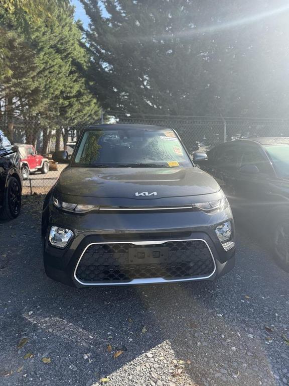 used 2022 Kia Soul car, priced at $17,101
