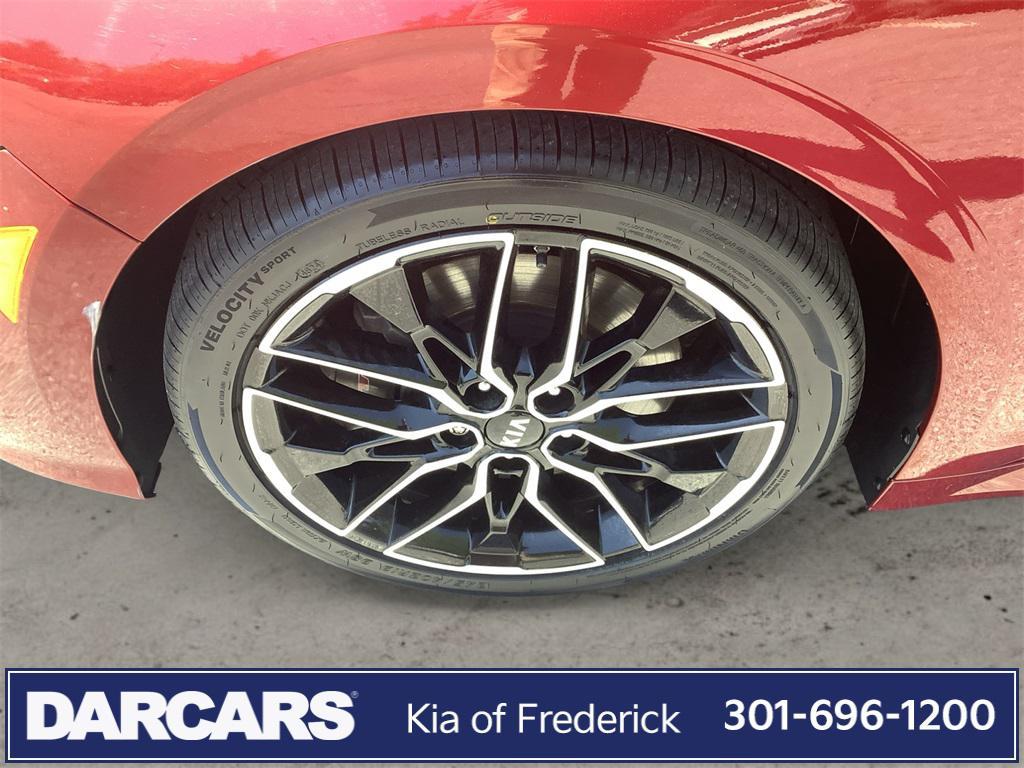 used 2021 Kia K5 car, priced at $21,996