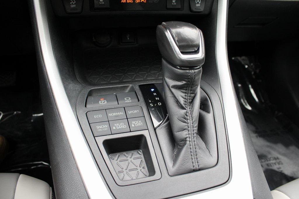 used 2020 Toyota RAV4 car, priced at $26,451