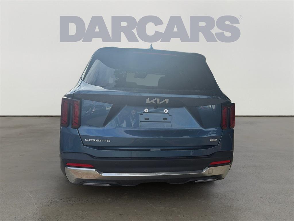 used 2025 Kia Sorento Hybrid car, priced at $39,401