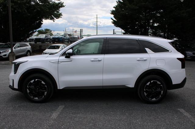 used 2024 Kia Sorento car, priced at $30,995