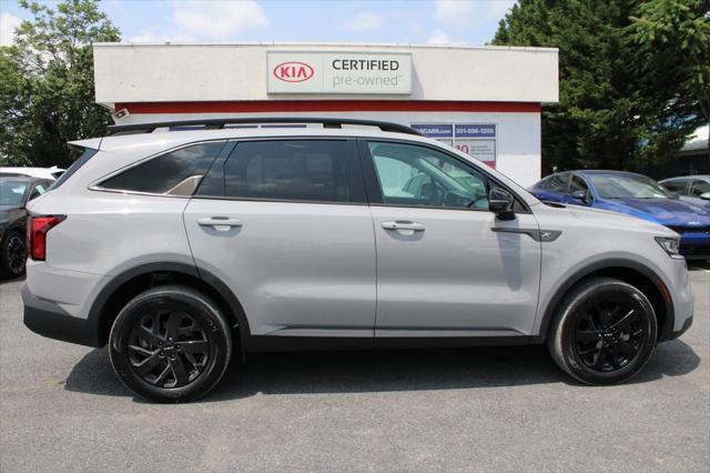 used 2022 Kia Sorento car, priced at $30,434