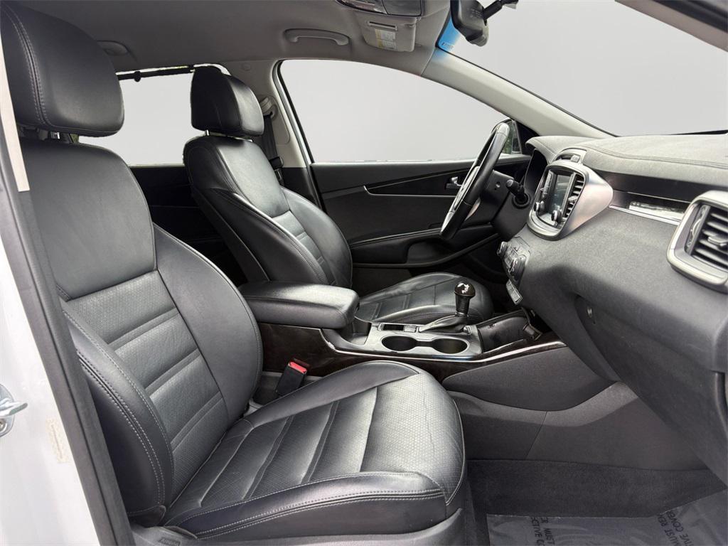 used 2017 Kia Sorento car, priced at $13,731