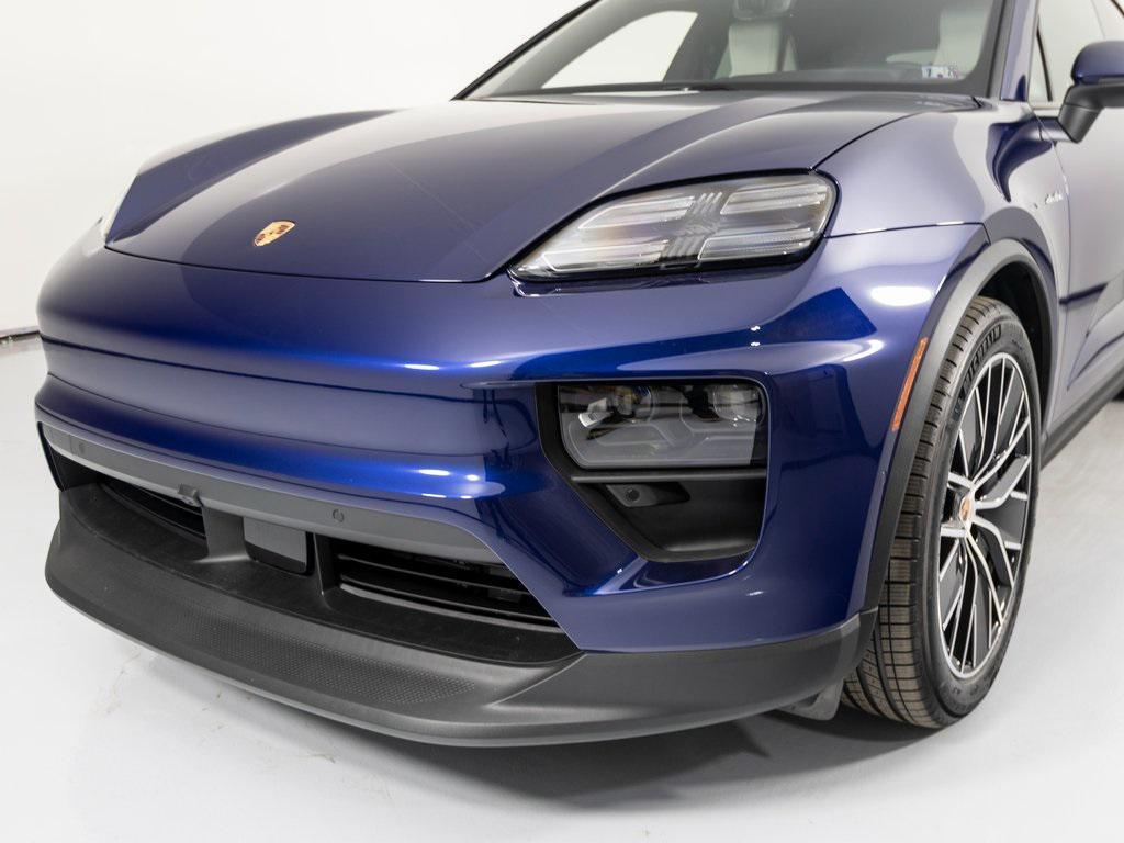 new 2025 Porsche Macan car, priced at $100,635