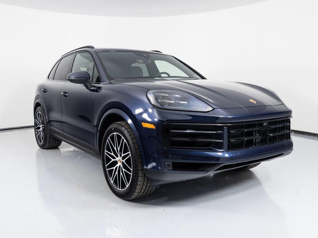 new 2025 Porsche Cayenne car, priced at $101,105