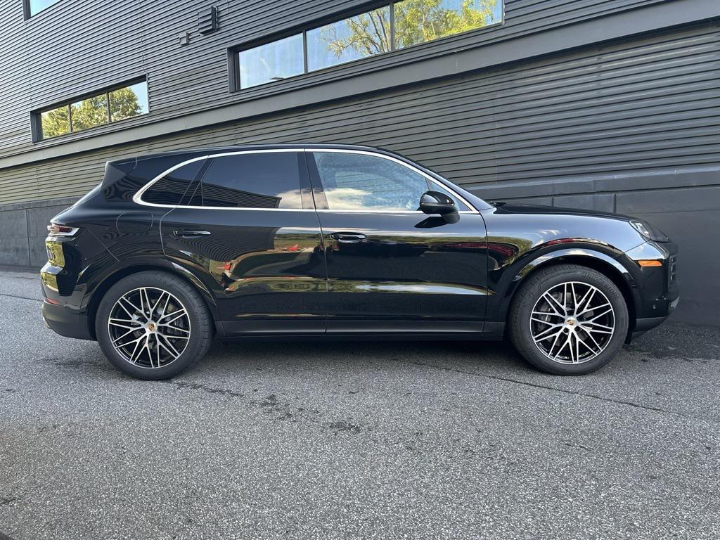 used 2025 Porsche Cayenne car, priced at $86,995