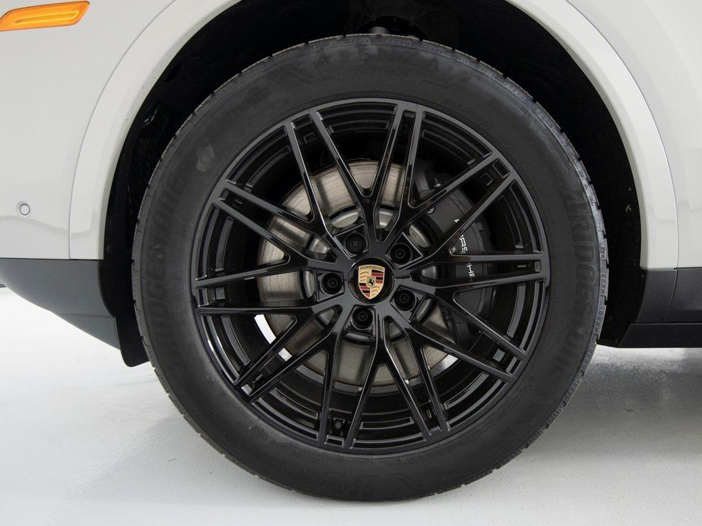 new 2026 Porsche Cayenne car, priced at $120,940