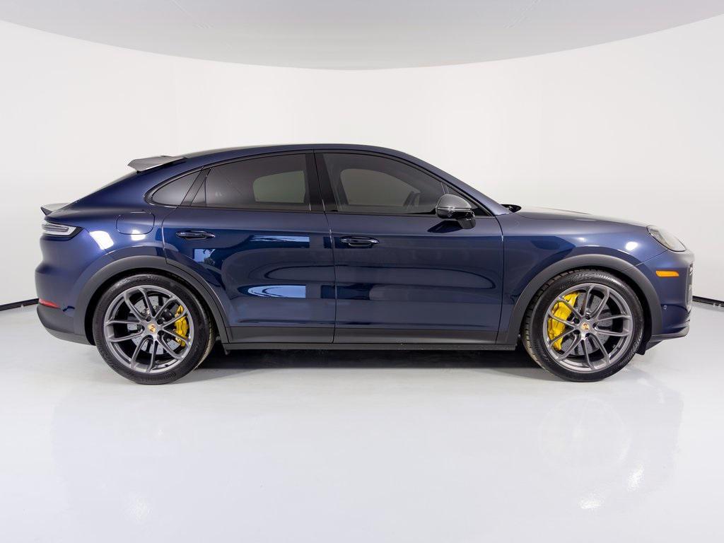 used 2025 Porsche Cayenne car, priced at $195,995