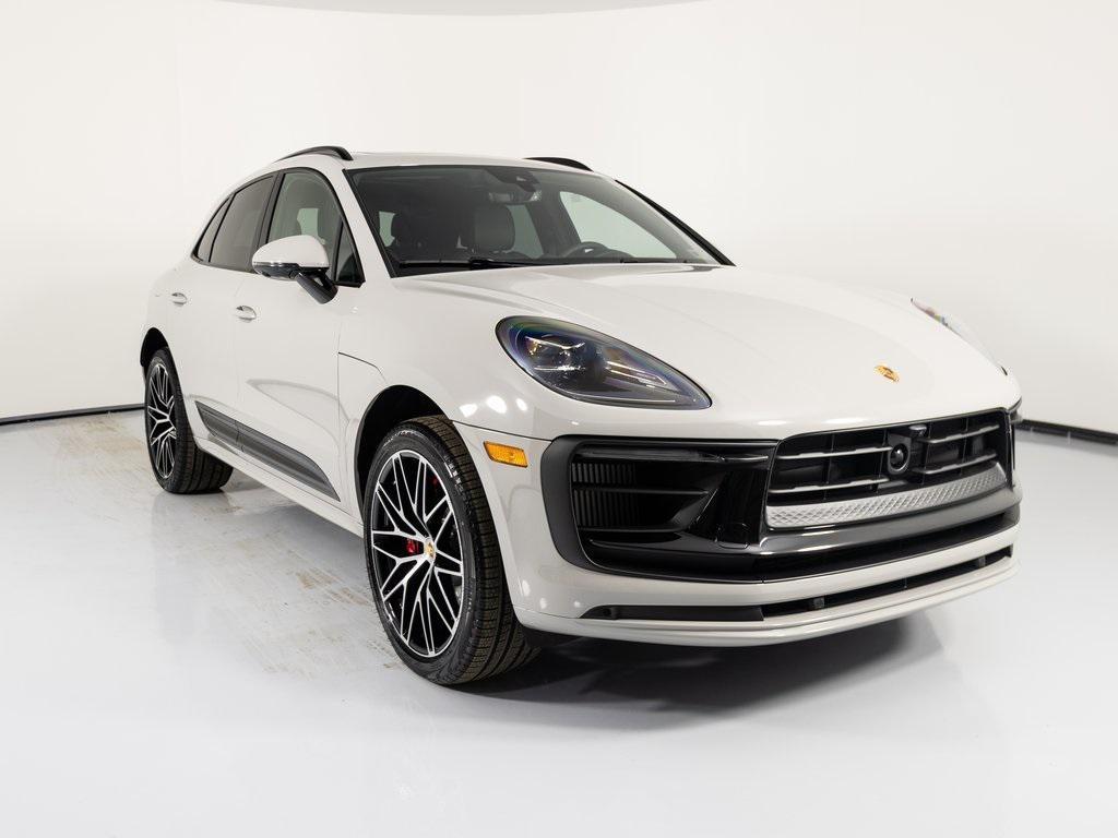 new 2025 Porsche Macan car, priced at $95,445